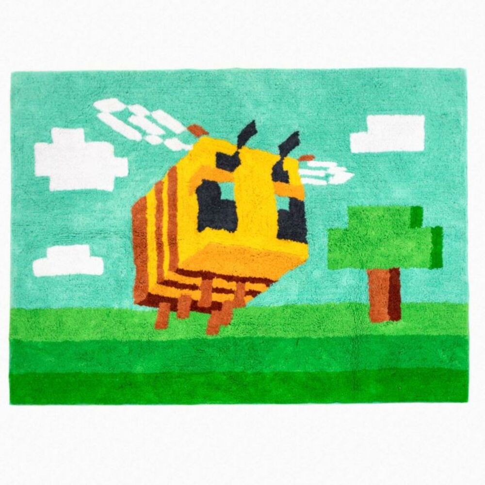 Minecraft - 3'4"x4'6" Minecraft Bee Accent Rug Green